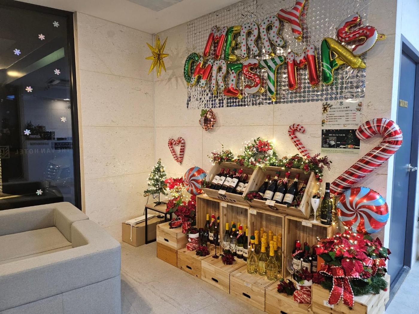 The Van Hotel Ulsan Extérieur photo